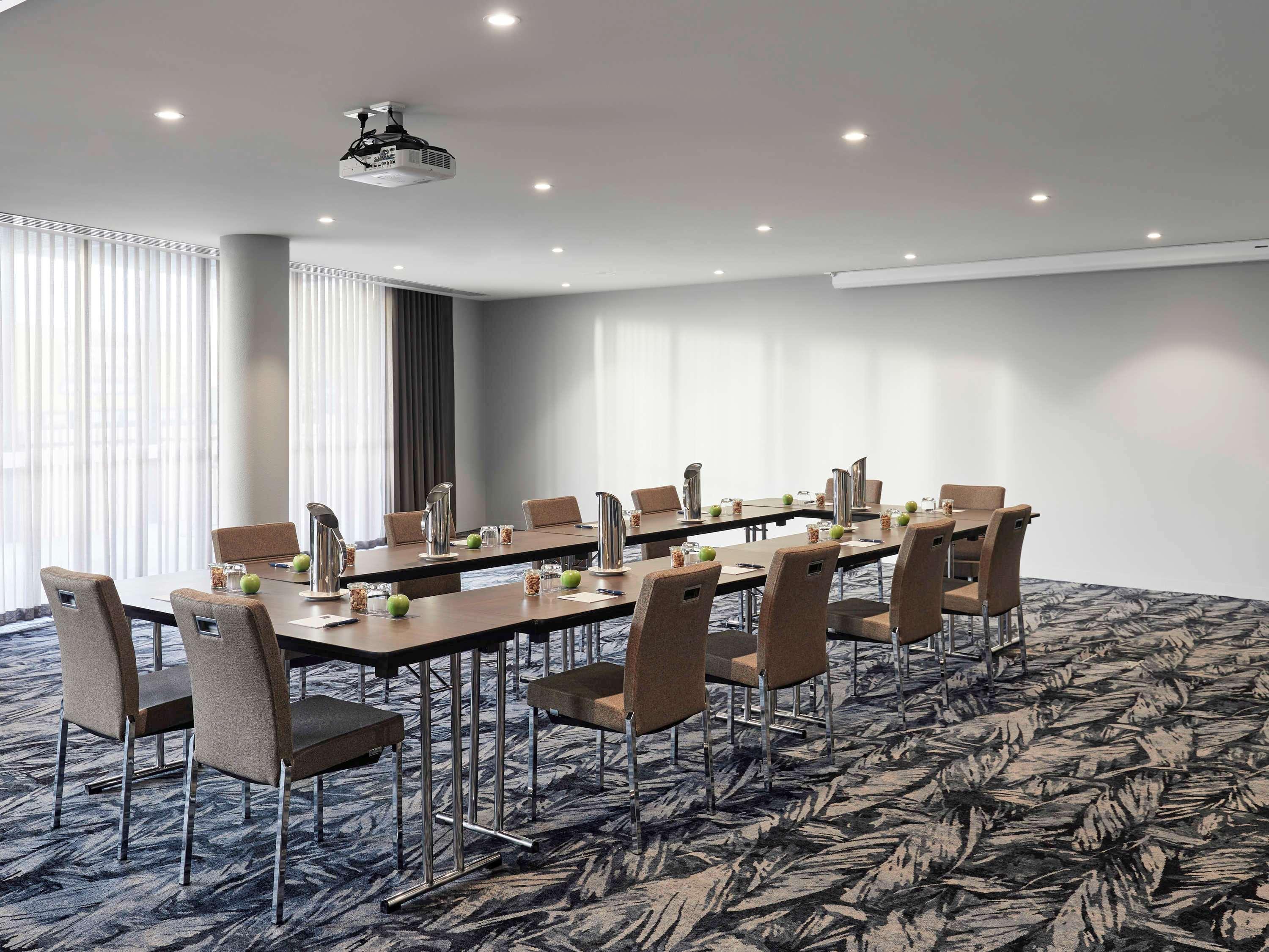 Rydges Ringwood Hotell Exteriör bild